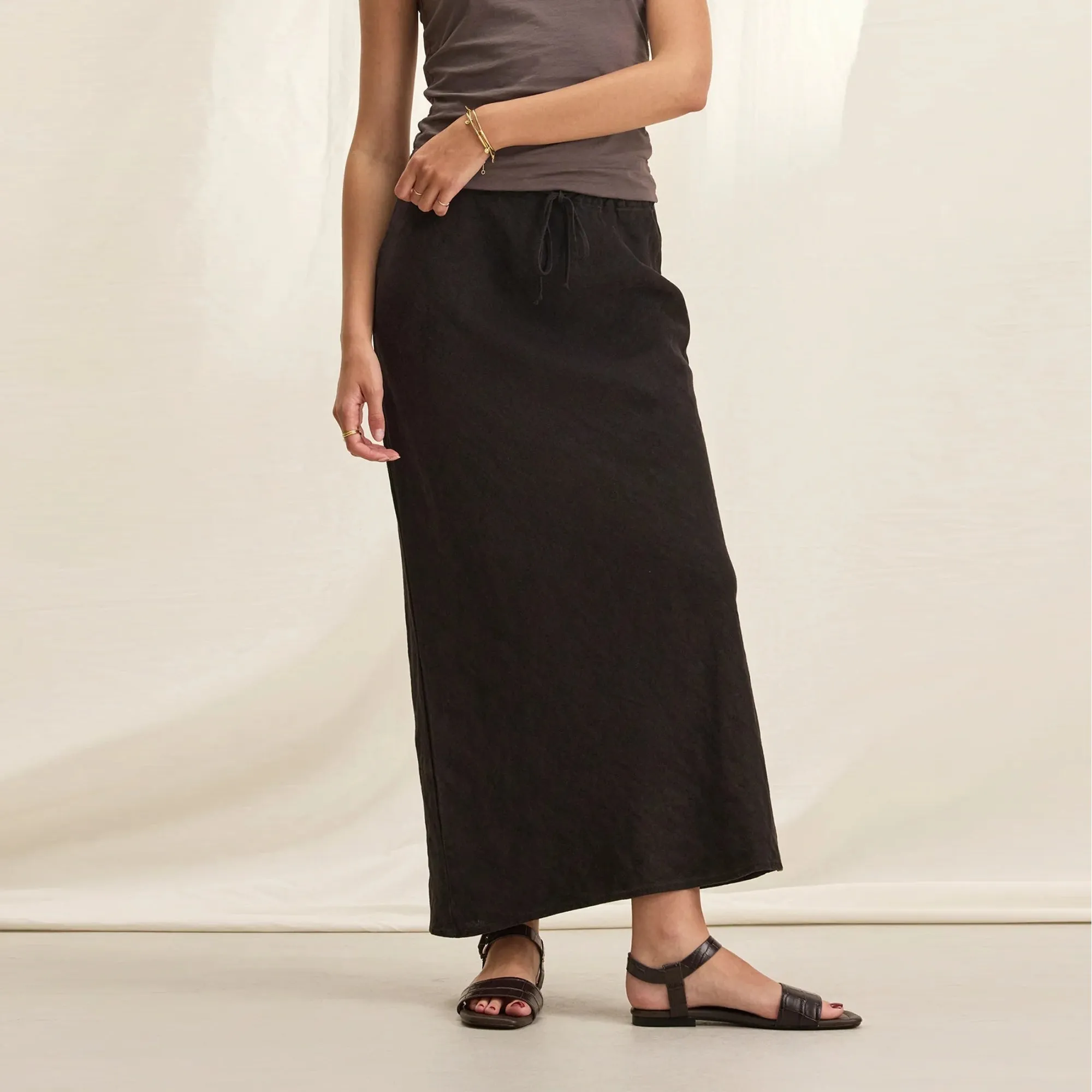 Beka Heavy Linen Skirt (Black)