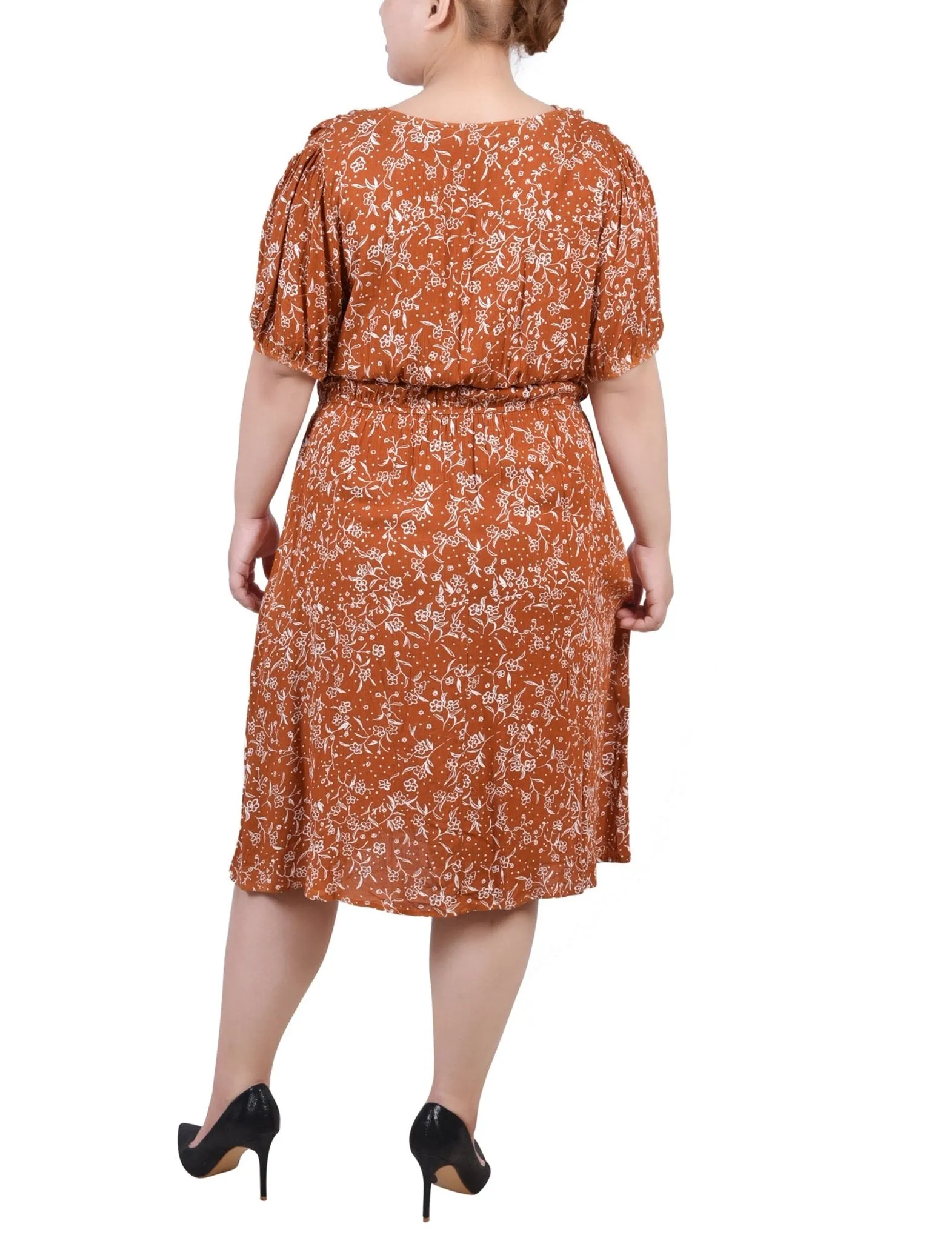 Bossanova Floral Short Sleeve Dress With Tie Waist - Plus