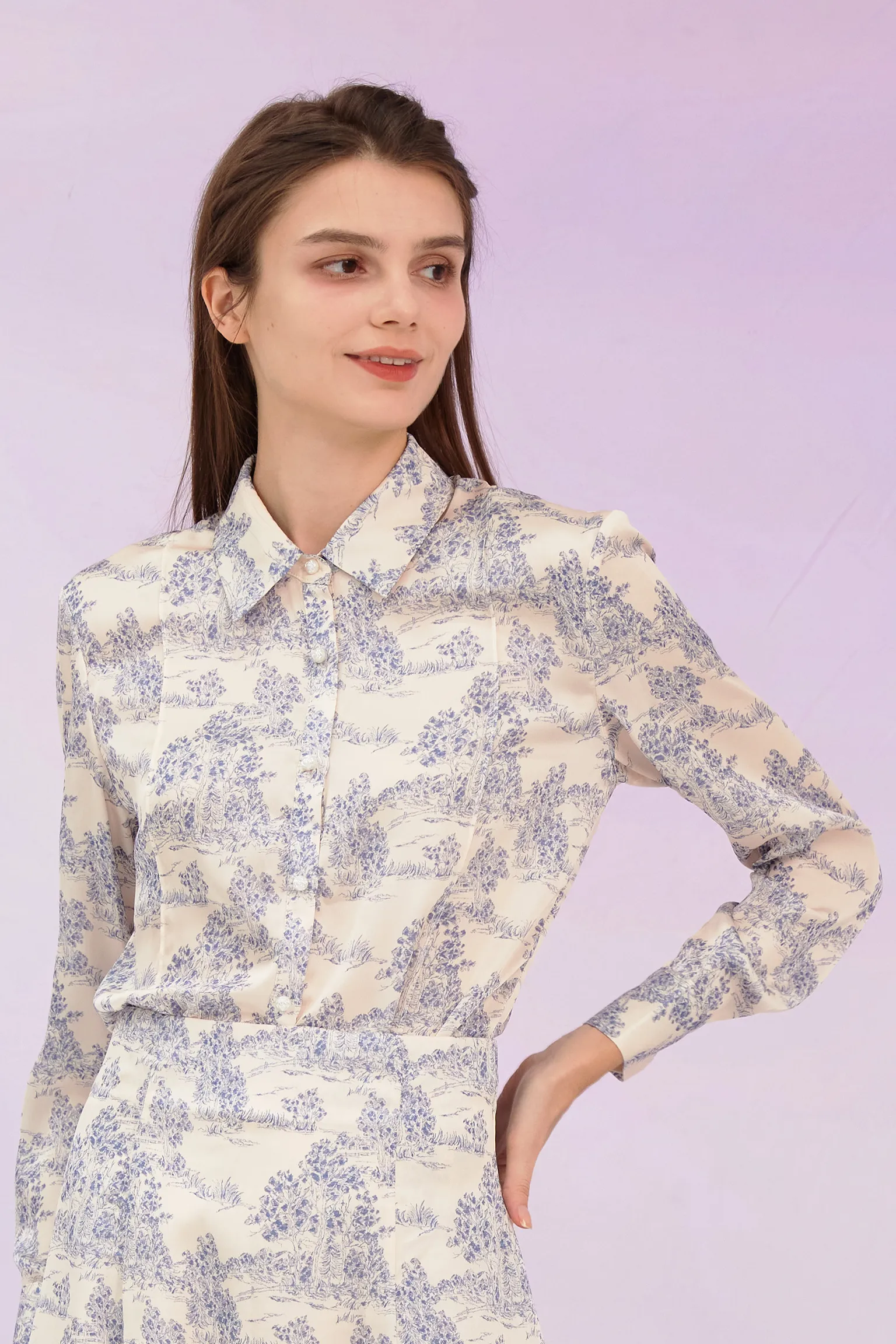 Glynis Blue Print Long Sleeve Top