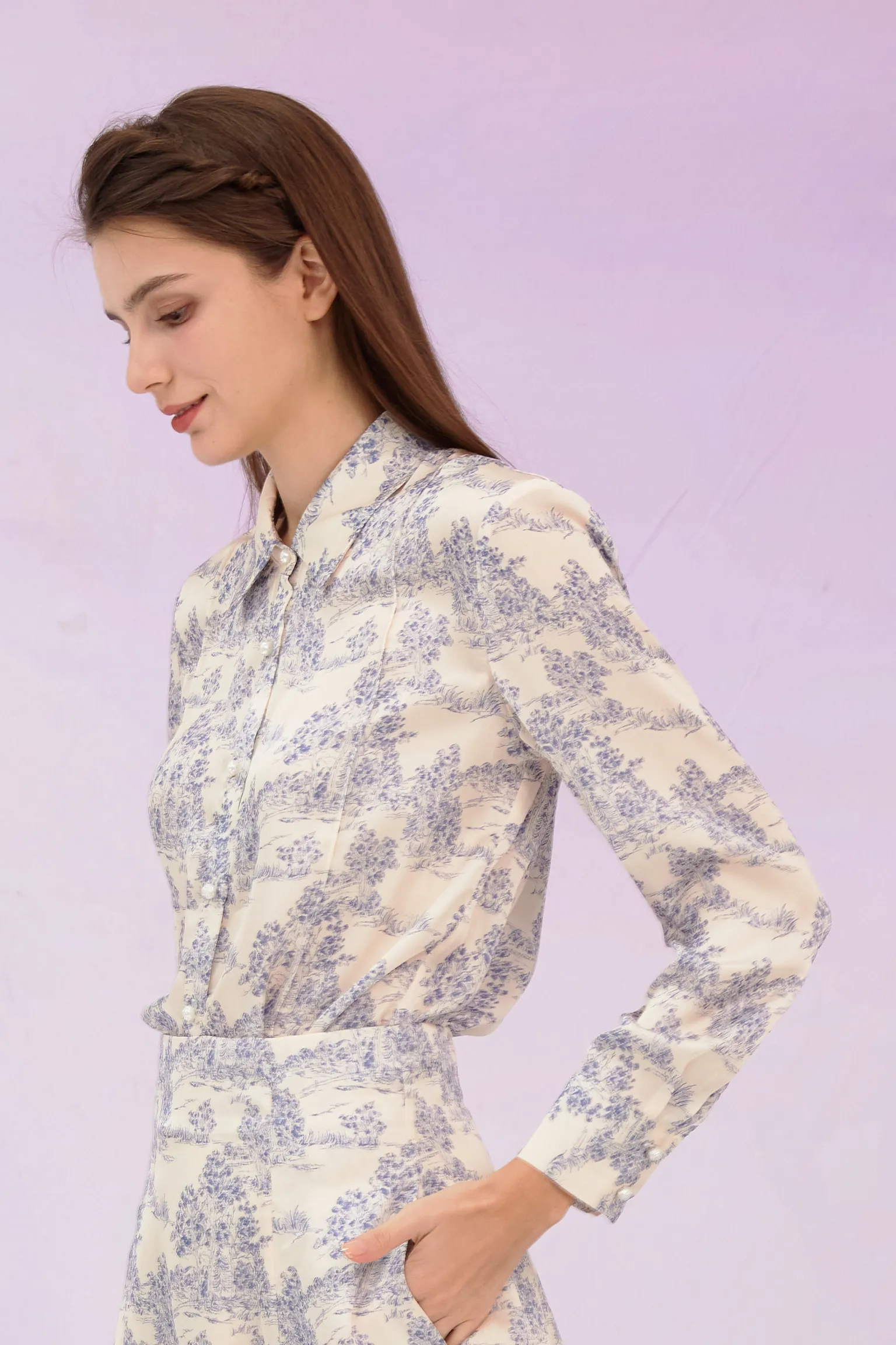 Glynis Blue Print Long Sleeve Top