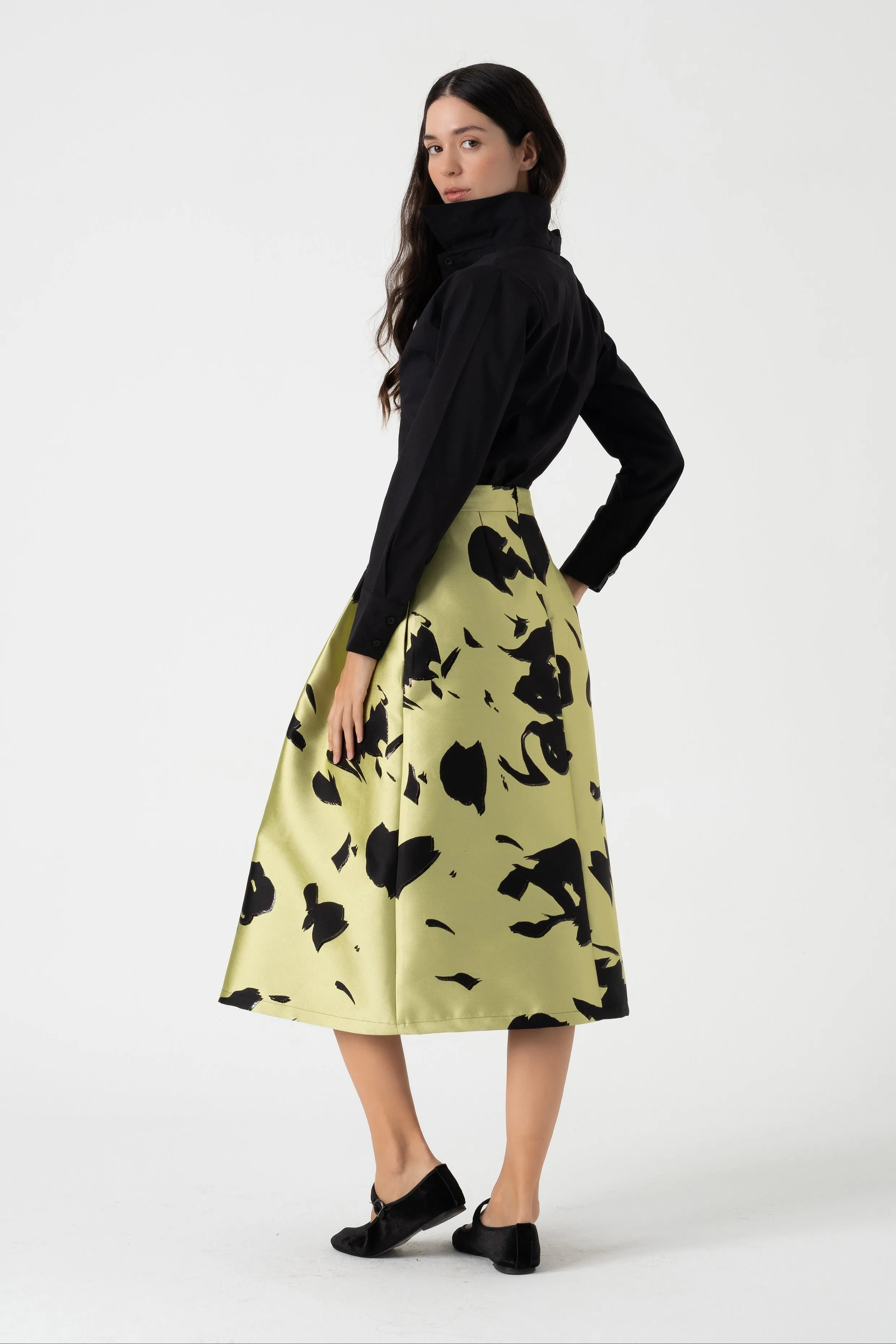 Pleated midi skirt